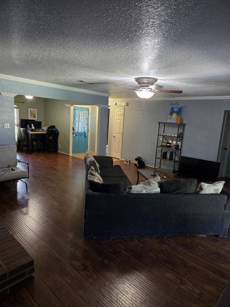 Room in Killeen for Rent.