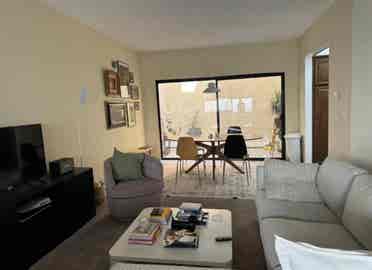 Spacious Private room & bath