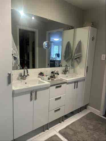 Whole house- huge master suite!