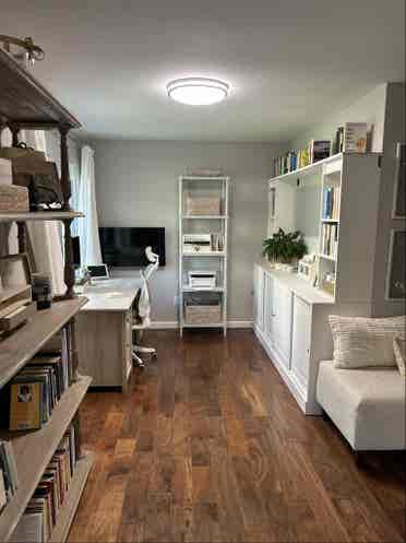 Whole house- huge master suite!