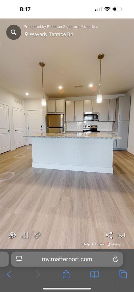 Looking for a roommate ASAP