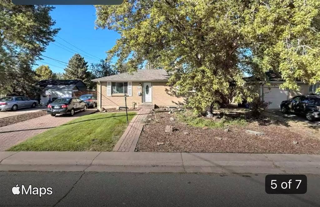 Room for rent in Spacious House