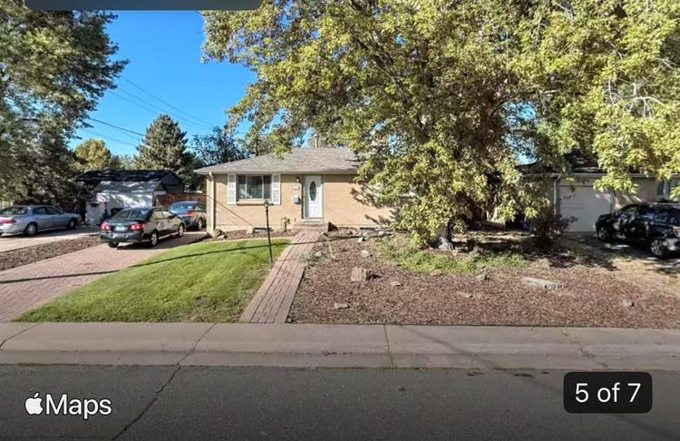 Room for rent in Spacious House