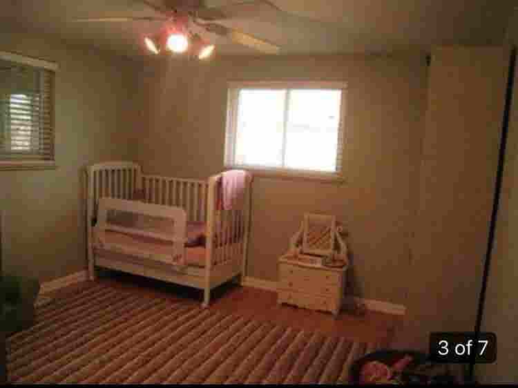 Room for rent in Spacious House