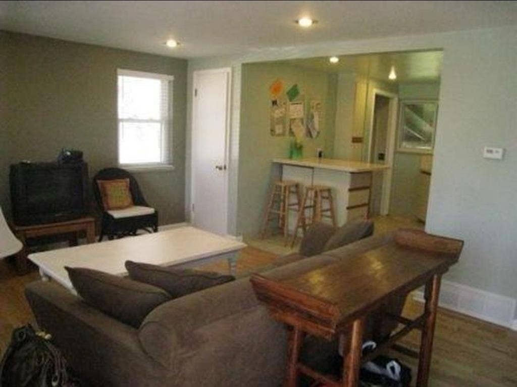 Room for rent in Spacious House