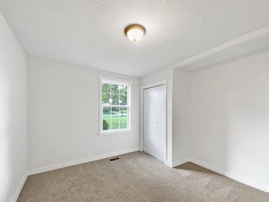 2 rooms for rent