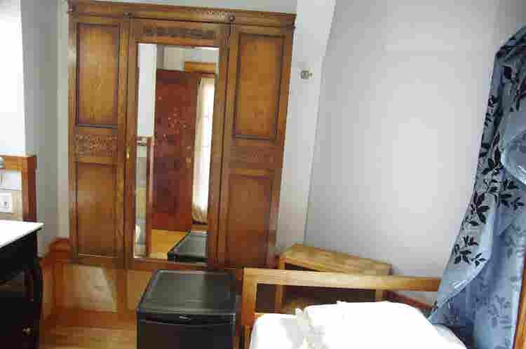 Furnished, Deck, Free Laundry+ Util