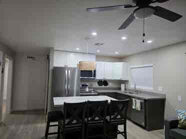 Looking for roommates