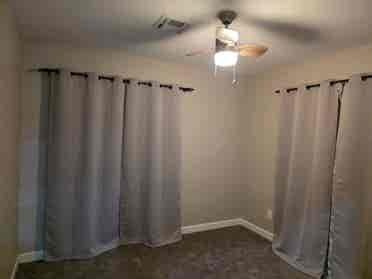 Looking for roommates