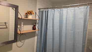 Furnish Prv.Bedrm kitchn,yard home