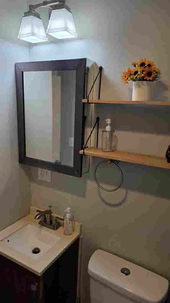 Furnish Prv.Bedrm kitchn,yard home
