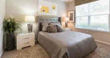 Private Bed / 3BR Apartment