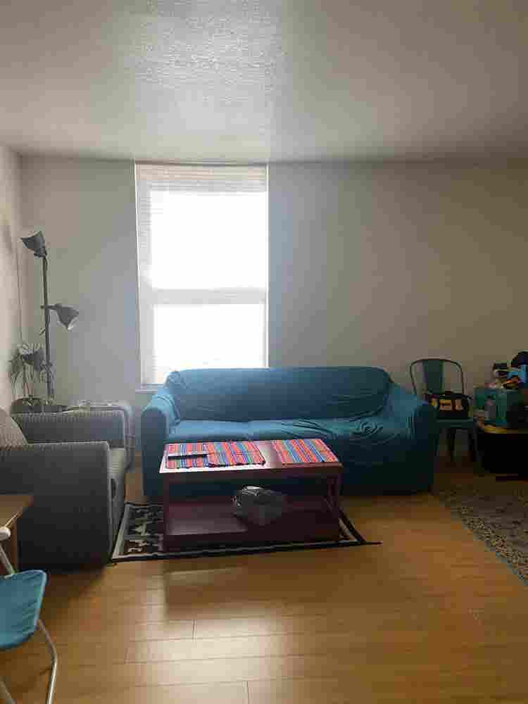 Single Room Available for move in!