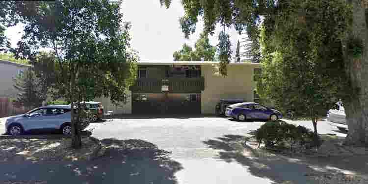 Single Room Available for move in!