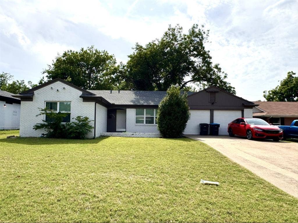 Room For Rent South
Fort Worth