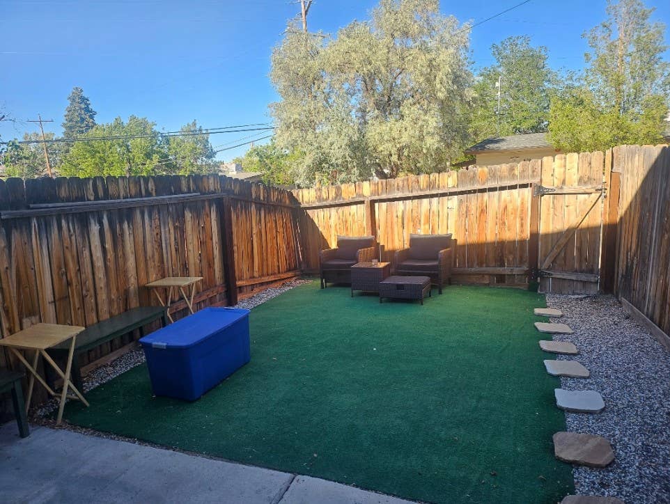 Studio/Room - Utilities Included