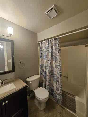 Studio/Room - Utilities Included