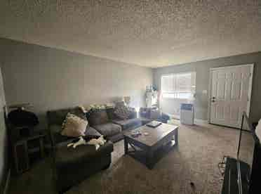 Studio/Room - Utilities Included