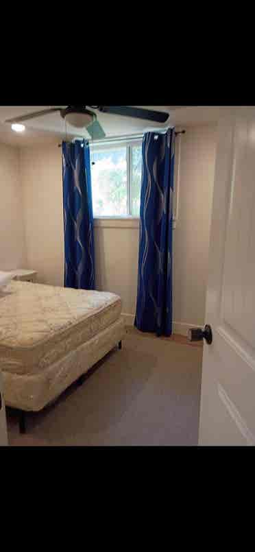 Room for rent in SW Atlanta