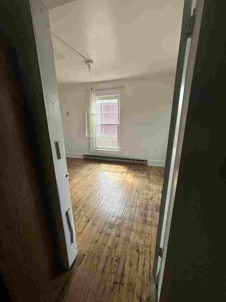 Need a roommate close to VT campus!
