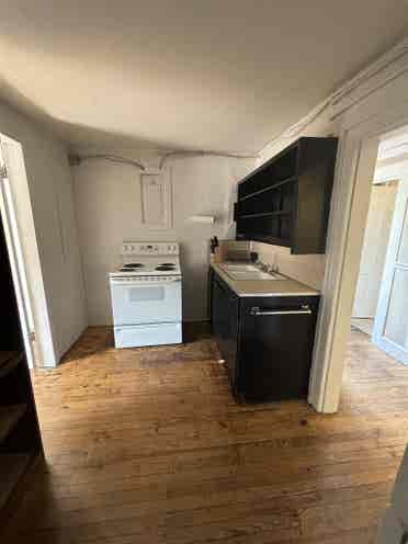 Need a roommate close to VT campus!