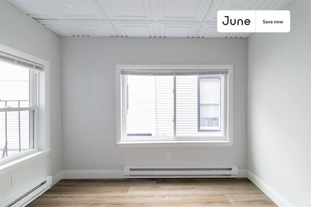 1 BR in Boston