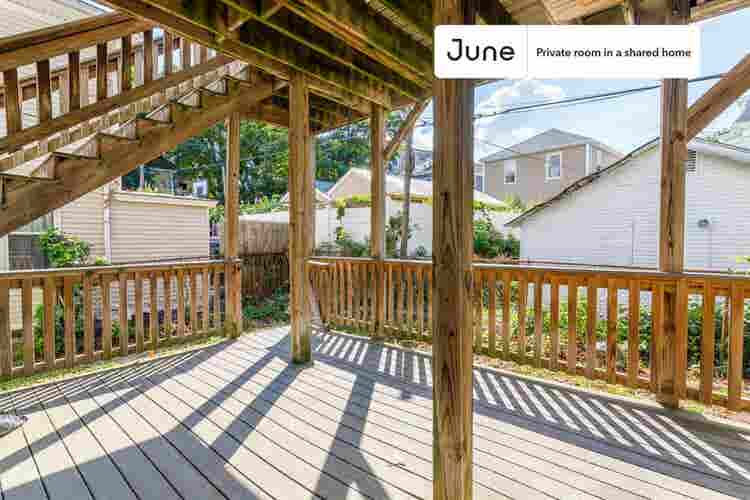 2 BR in Boston