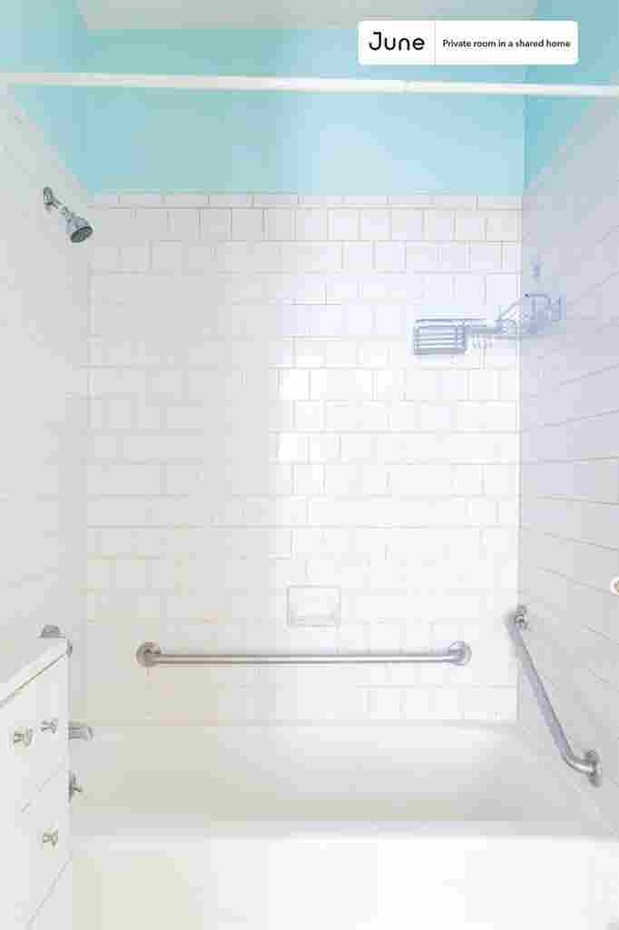 2 BR in Boston