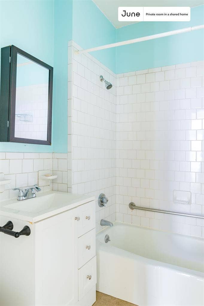 2 BR in Boston