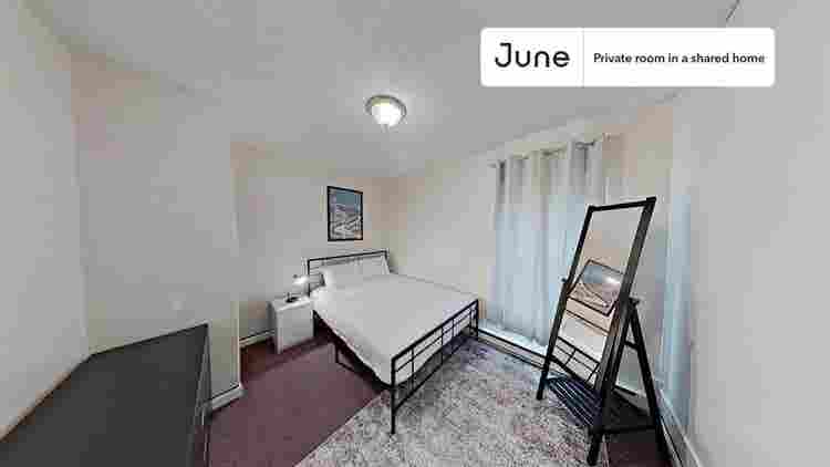 3 BR in Boston