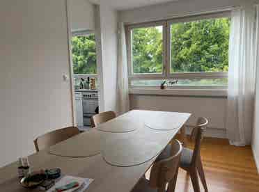 Beautiful hillside room in Kreis 7