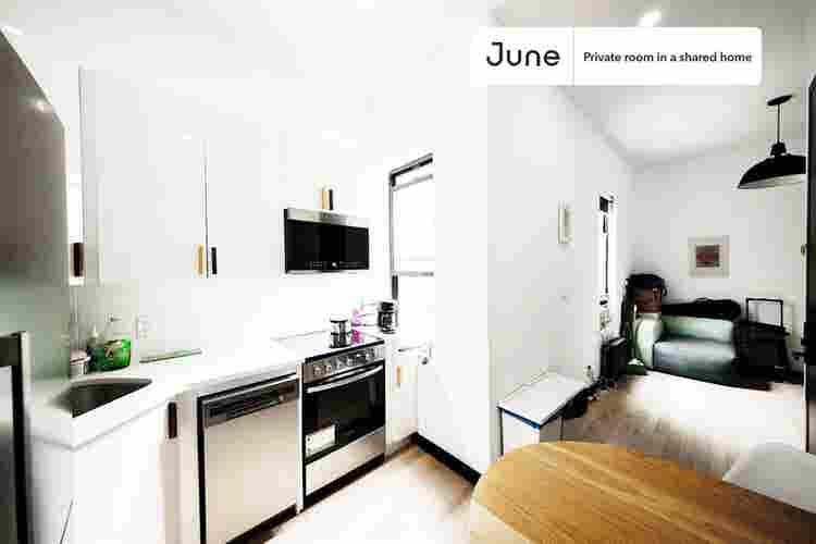 3 BR in New York City
