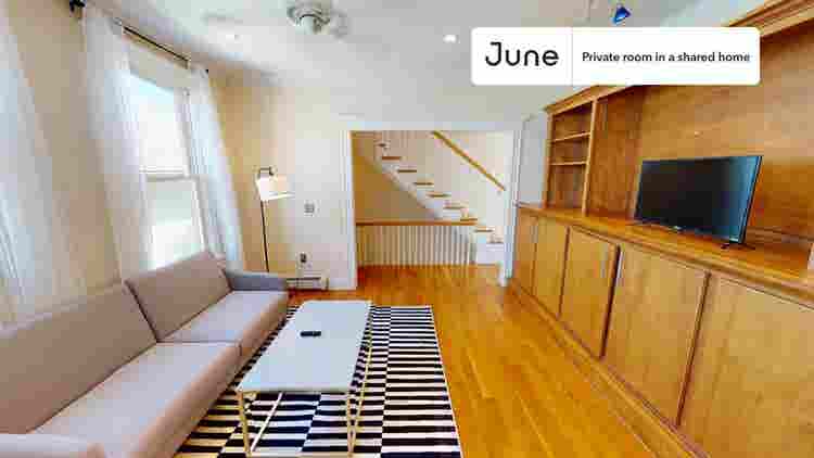 6 BR in Boston