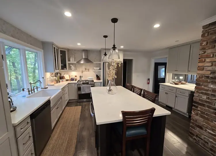 Jones Valley Oasis - Room B