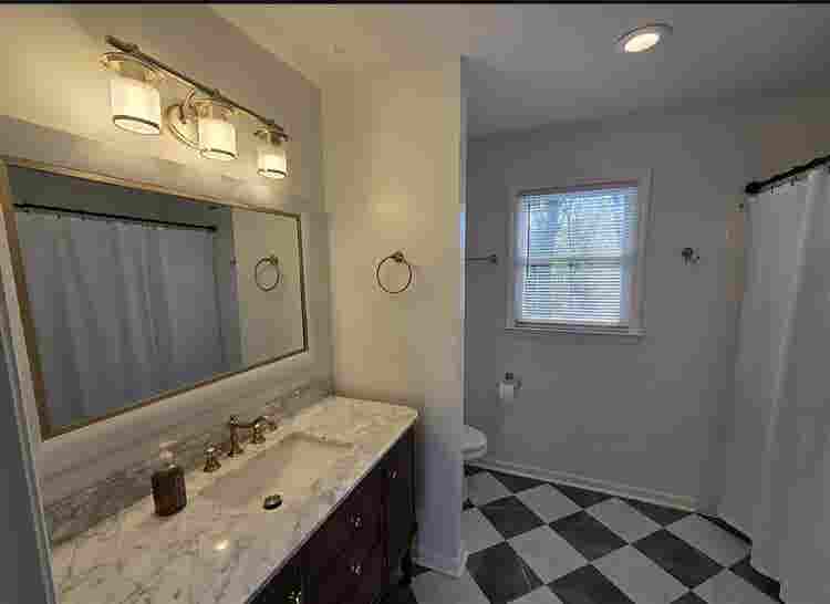 Jones Valley Oasis - Room B