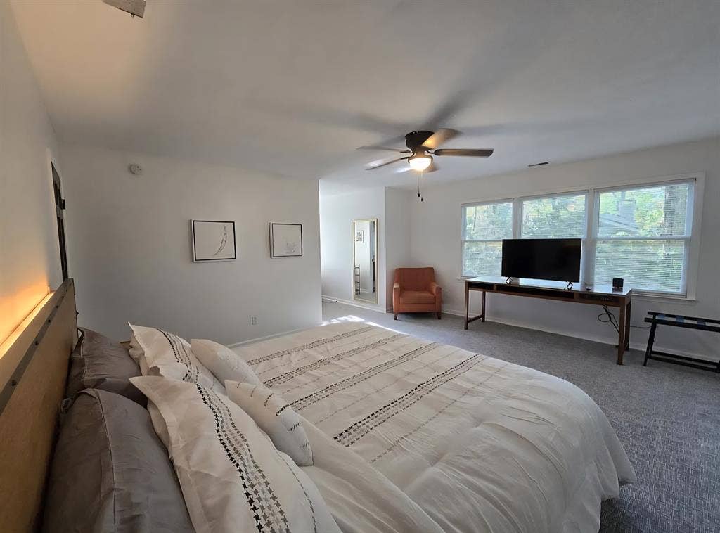 Jones Valley Oasis - Room A