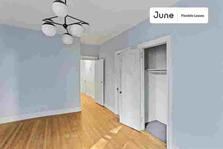 1 BR in New York City