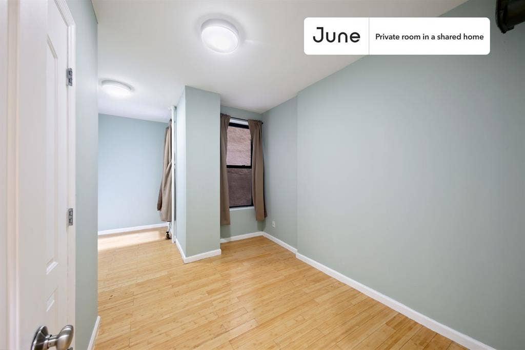 3 BR in New York City