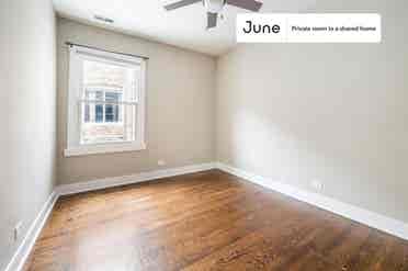 3 BR in Chicago