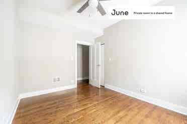 3 BR in Chicago