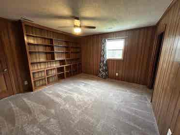 Small Room with 2 Closets