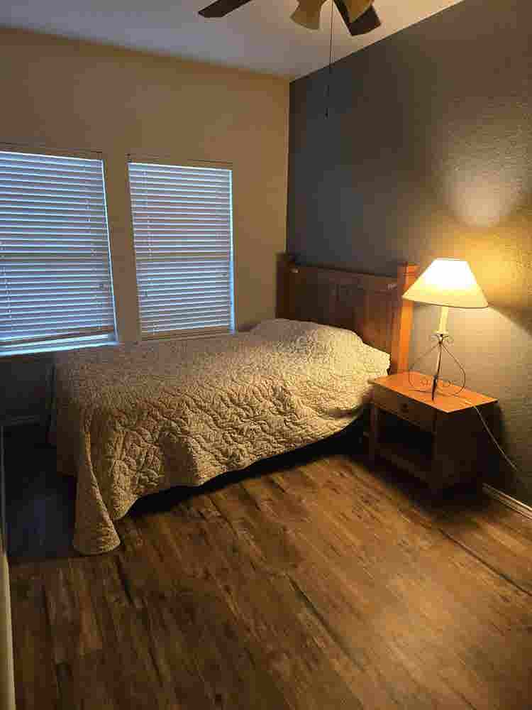 ⭐Private rooms!⭐ (5 min to Walmart)