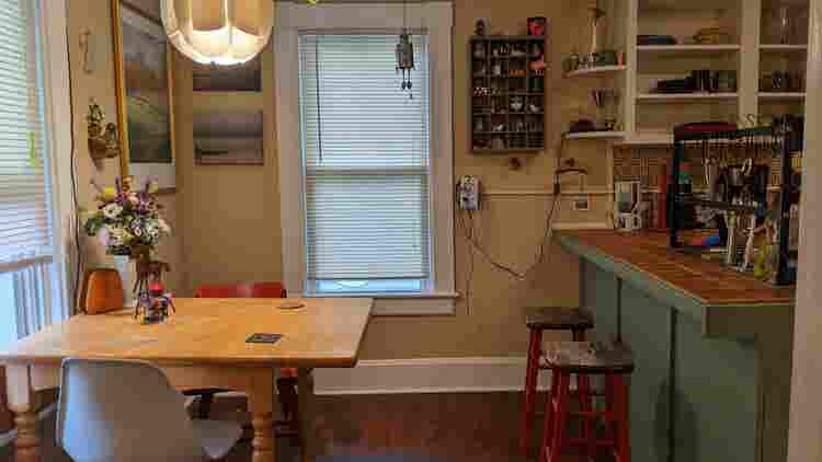 Artsy Home with Room available.
