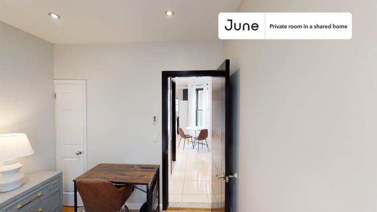 3 BR in New York City
