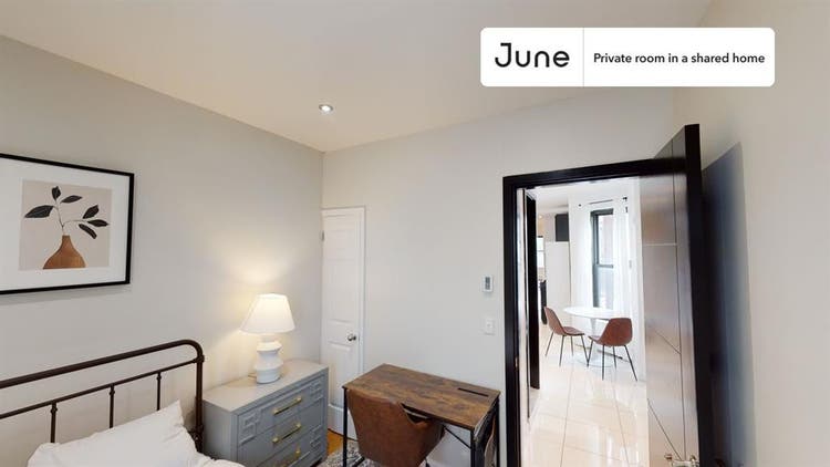 3 BR in New York City