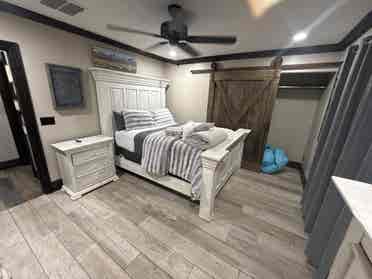 Furnished room for rent