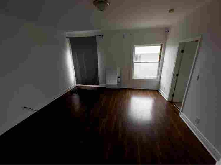 3 Bedrooms for rent