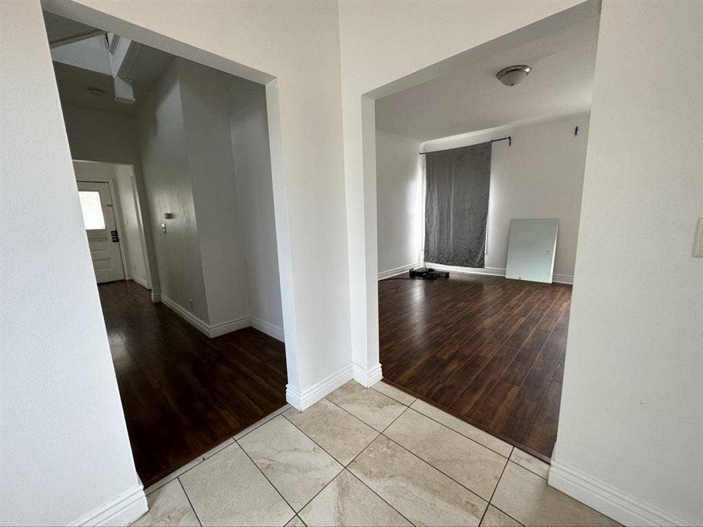3 Bedrooms for rent