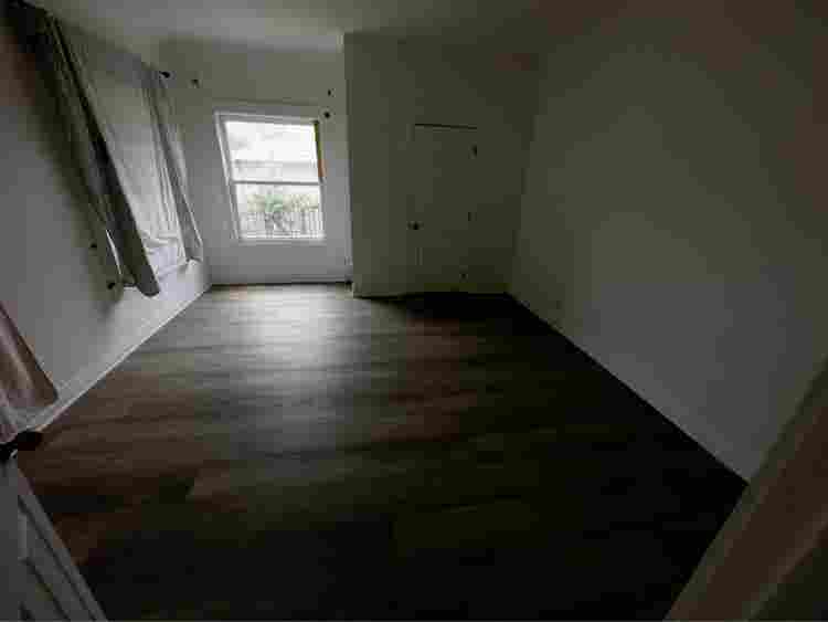 3 Bedrooms for rent