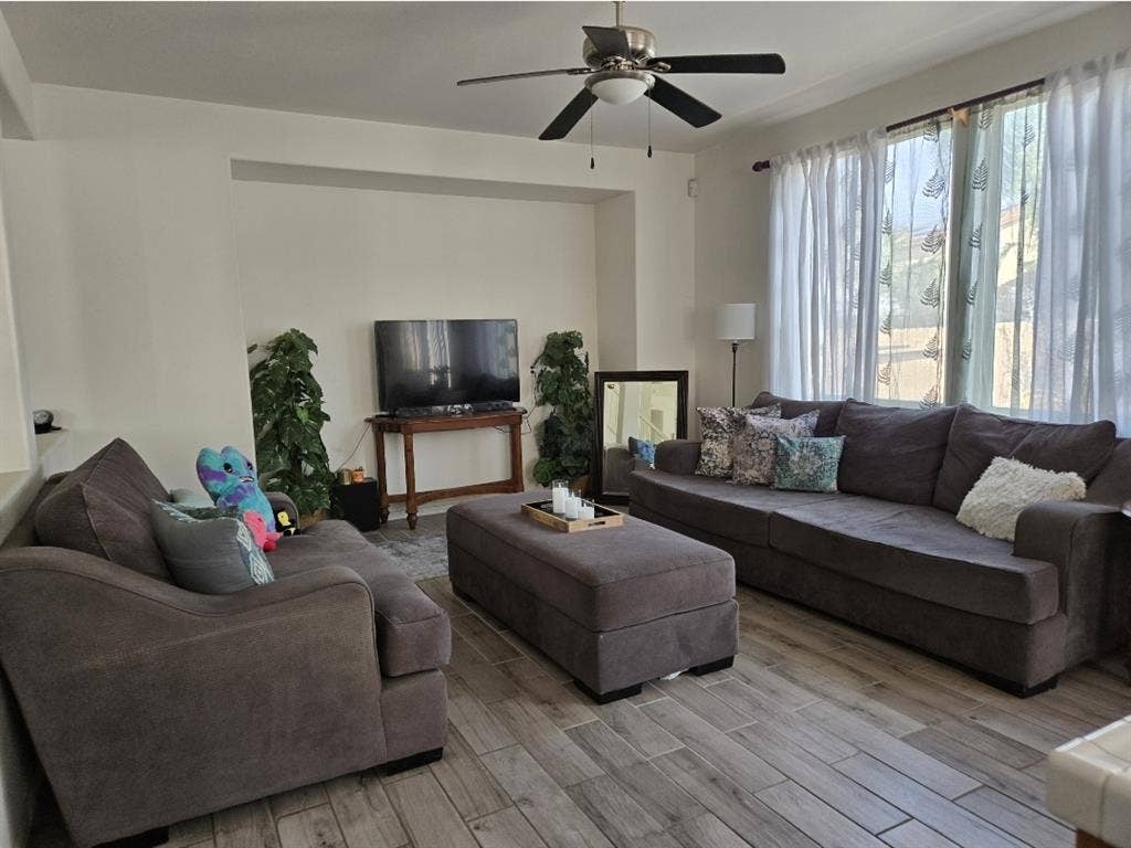 Large, Quiet & Bright House